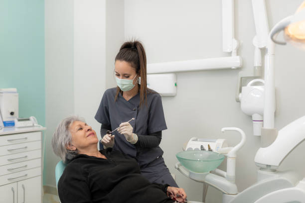 Best Emergency Dentist for Knocked-Out Tooth in Beacon Square, FL